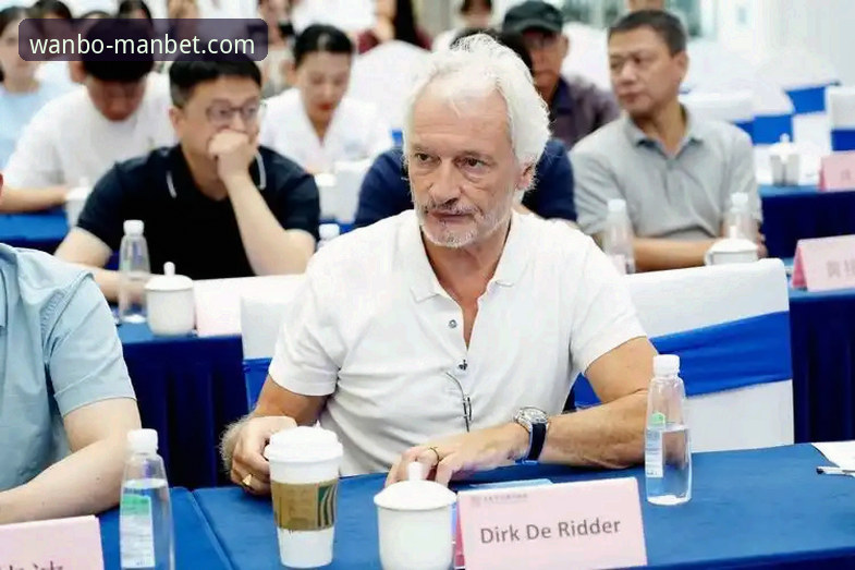 深度揭秘：万博怎么下载怎么下载背后的真相与全流程解析